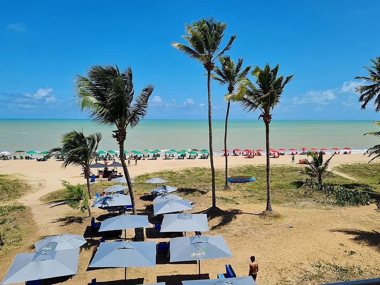 Confortável Suíte Lateral Mar no Na Praia Bessa