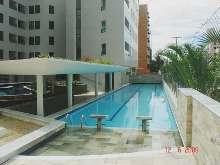 Lindo Apartamento no Luxor Tambaú!